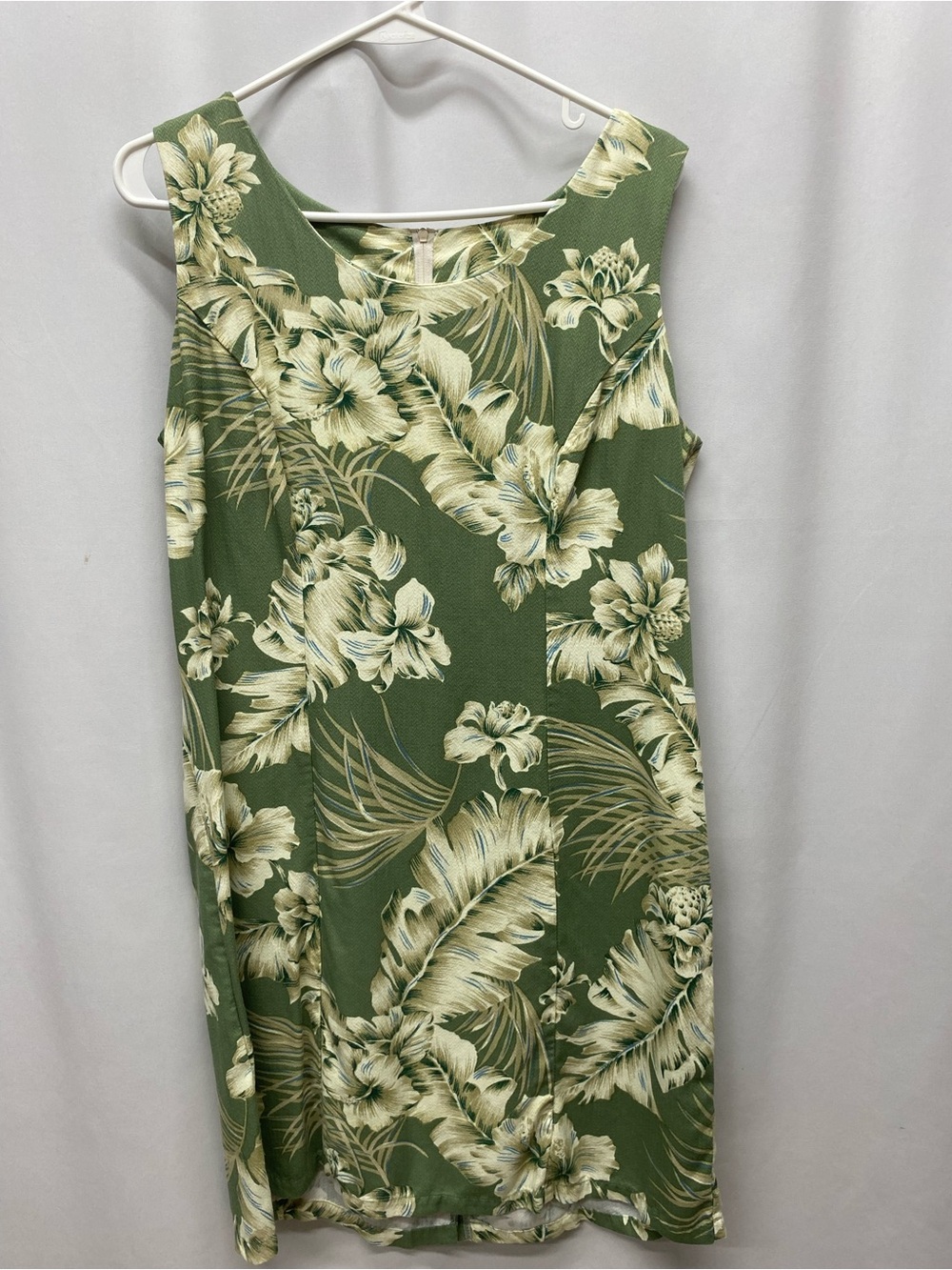 Vintage Hawaiian dress size large tropical beach cruise leaf Aloha USA